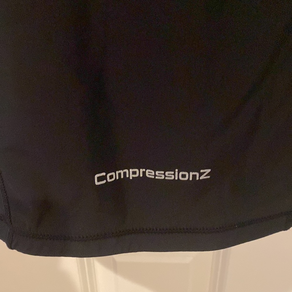 Compression shirt - Picture 5 of 7